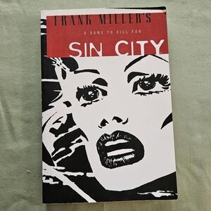A Dame to Kill For Sin City #2 by Frank Miller Paperback Graphic‎ Novel Comics